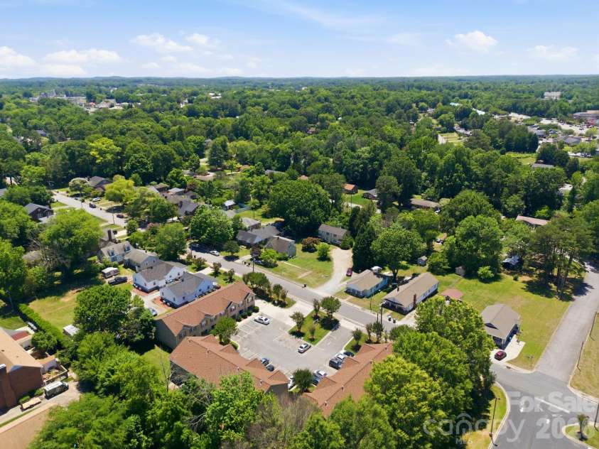 806 Maupin Avenue, Salisbury, NC 28144.  MLS# CAR4385180, YatesRealty ID 27822. 