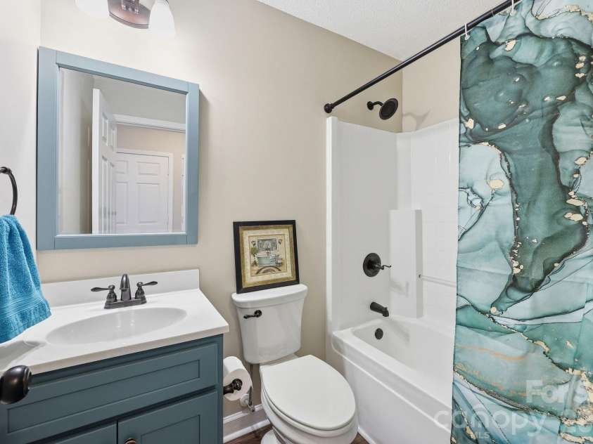 806 Maupin Avenue, Salisbury, NC 28144.  MLS# CAR4385180, YatesRealty ID 27822. 