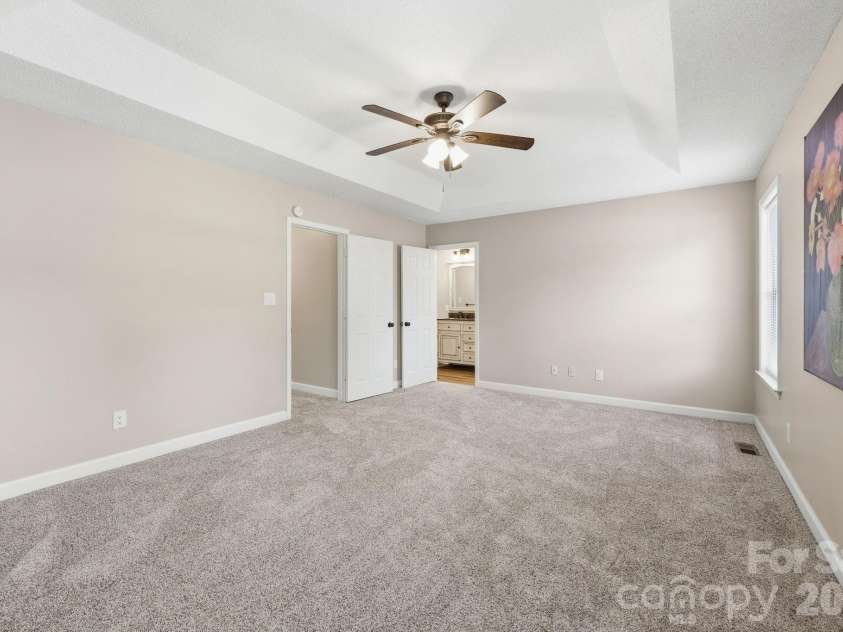806 Maupin Avenue, Salisbury, NC 28144.  MLS# CAR4385180, YatesRealty ID 27822. 