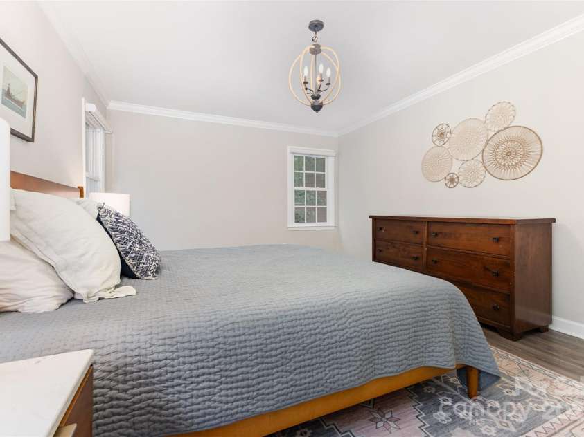 526 Trail Ridge Road, Matthews, NC 28105.  MLS# CAR4279013, YatesRealty ID 27824. Primary bedroom (angle two)