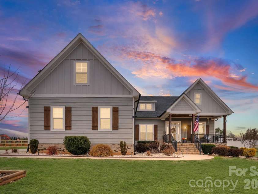 1055 Coppergate Drive, Salisbury, NC 28147.  MLS# CAR4350263, YatesRealty ID 27825. Create your memories here