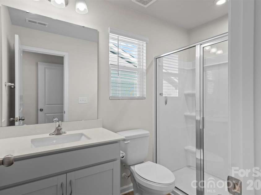2333 Lorelei Terrace, Monroe, NC 28112.  MLS# CAR4419697, YatesRealty ID 27827. First floor guest bath