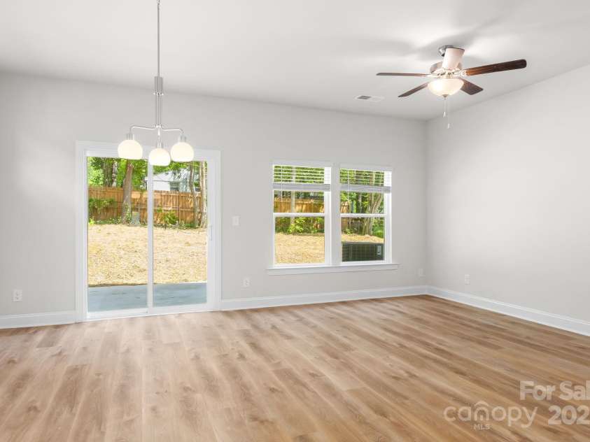 1322 Condon Street, Charlotte, NC 28216.  MLS# CAR4235524, YatesRealty ID 27828. 