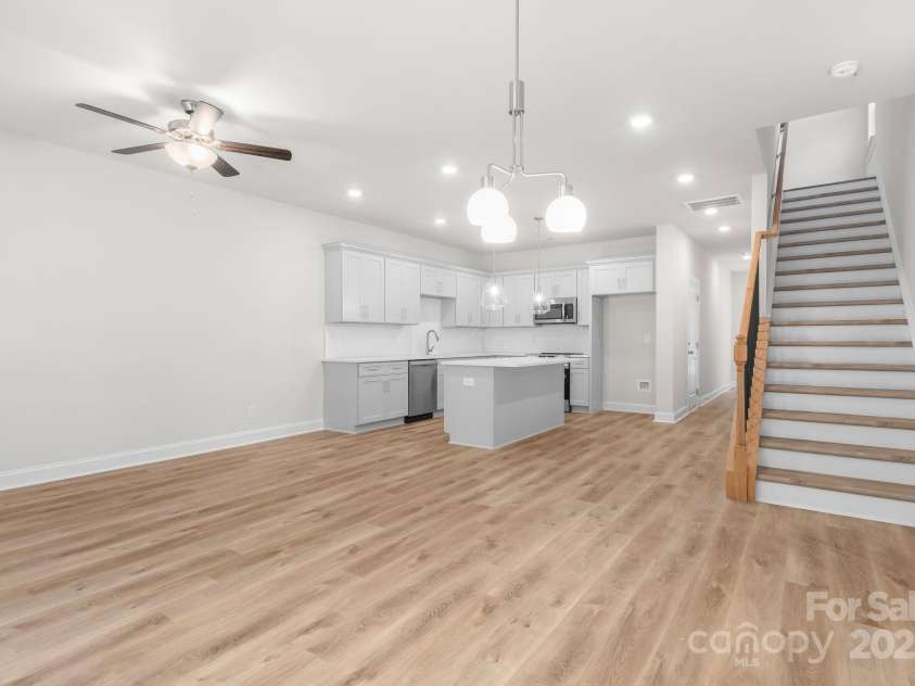 1322 Condon Street, Charlotte, NC 28216.  MLS# CAR4235524, YatesRealty ID 27828. 