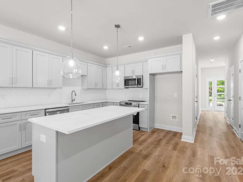 1322 Condon Street, Charlotte, NC 28216.  MLS# CAR4235524, YatesRealty ID 27828. 