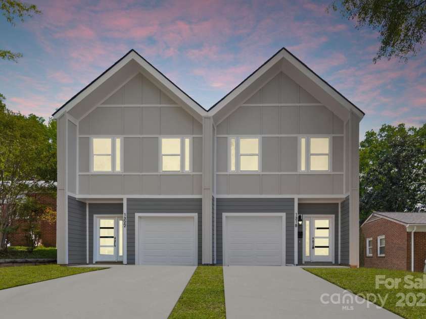 1322 Condon Street, Charlotte, NC 28216.  MLS# CAR4235524, YatesRealty ID 27828. 