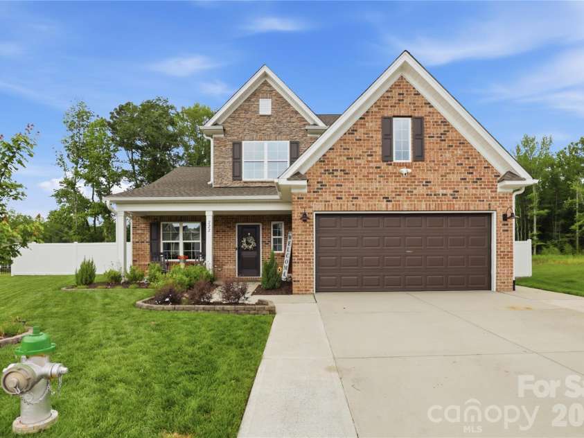 222 Moravian Court, Advance, NC 27006.  MLS# CAR4386891, YatesRealty ID 27829. 