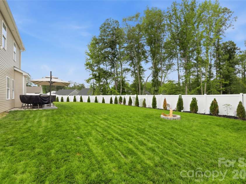 222 Moravian Court, Advance, NC 27006.  MLS# CAR4386891, YatesRealty ID 27829. 