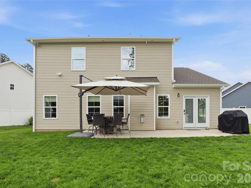 222 Moravian Court, Advance, NC 27006.  MLS# CAR4386891, YatesRealty ID 27829. 