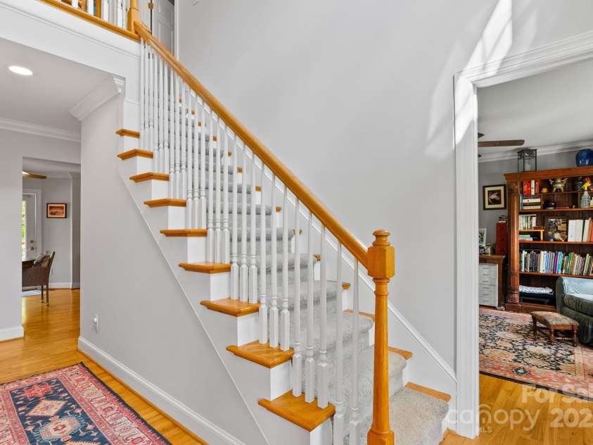 50 Pinerose Drive, Weaverville, NC 28787.  MLS# CAR4255853, YatesRealty ID 27829. Entryway