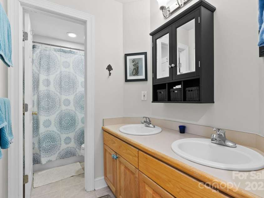 50 Pinerose Drive, Weaverville, NC 28787.  MLS# CAR4255853, YatesRealty ID 27829. Guest Bathroom - Full