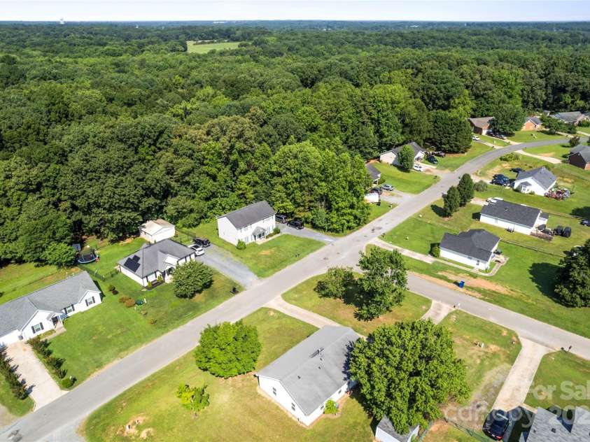 600 Piper Court, Wingate, NC 28174.  MLS# CAR4279597, YatesRealty ID 27830. 