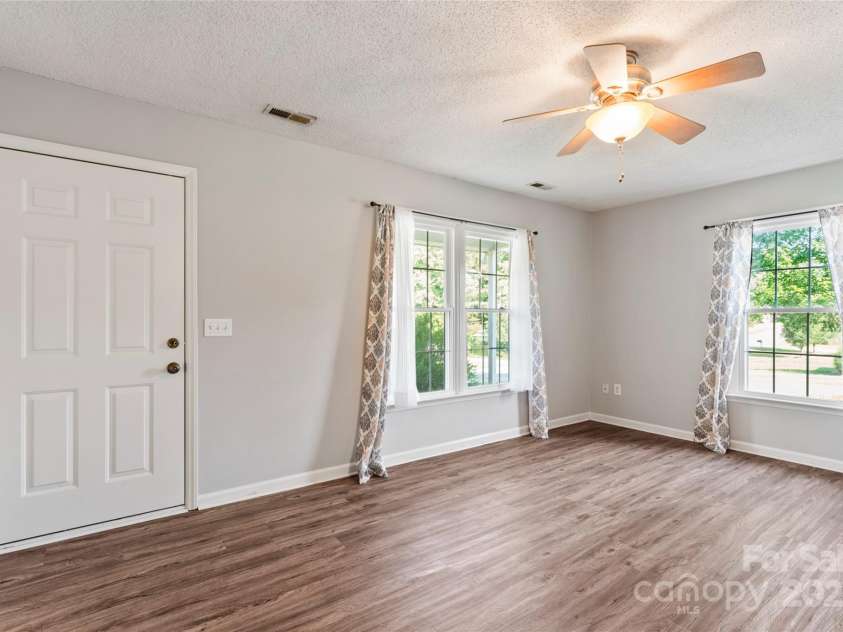 600 Piper Court, Wingate, NC 28174.  MLS# CAR4279597, YatesRealty ID 27830. 