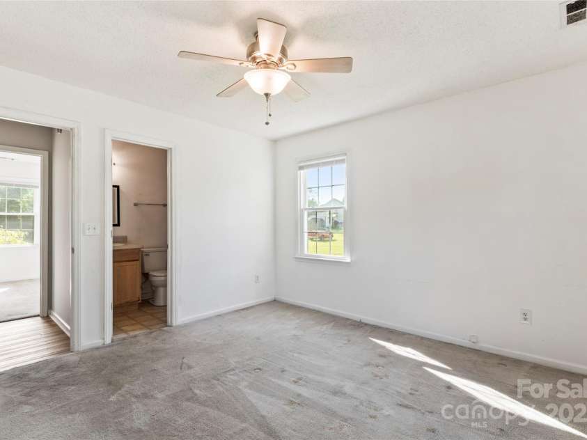 600 Piper Court, Wingate, NC 28174.  MLS# CAR4279597, YatesRealty ID 27830. 