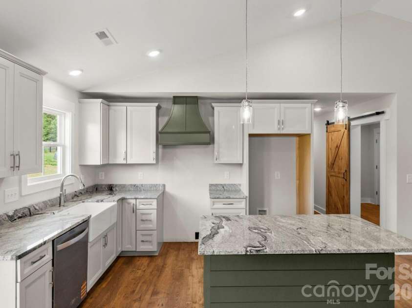 713 Alf Hoover Road, Lincolnton, NC 28092.  MLS# CAR4388288, YatesRealty ID 27830. 