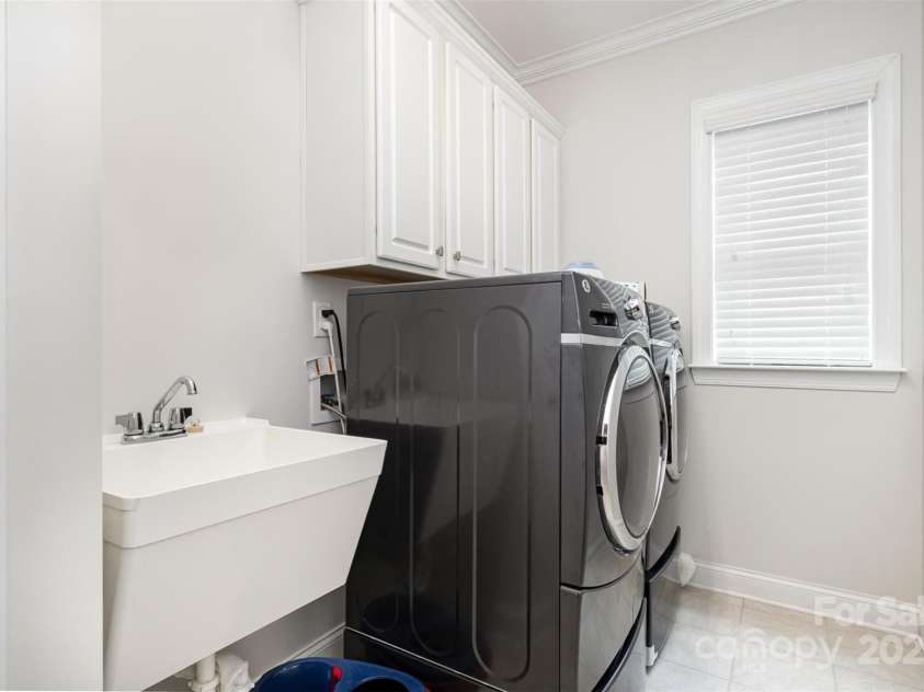 3021 Henshaw Road, Waxhaw, NC 28173.  MLS# CAR4281531, YatesRealty ID 27831. 