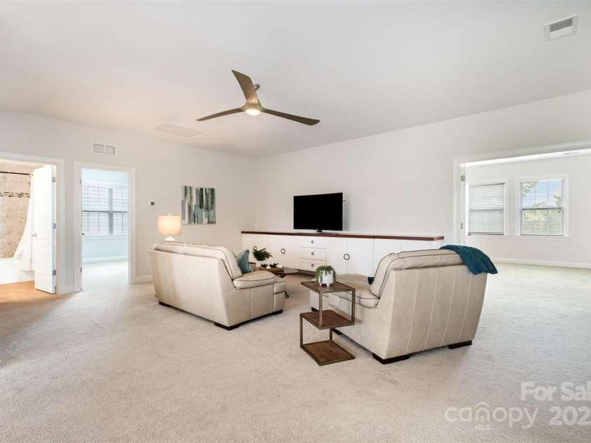 3021 Henshaw Road, Waxhaw, NC 28173.  MLS# CAR4281531, YatesRealty ID 27831. 