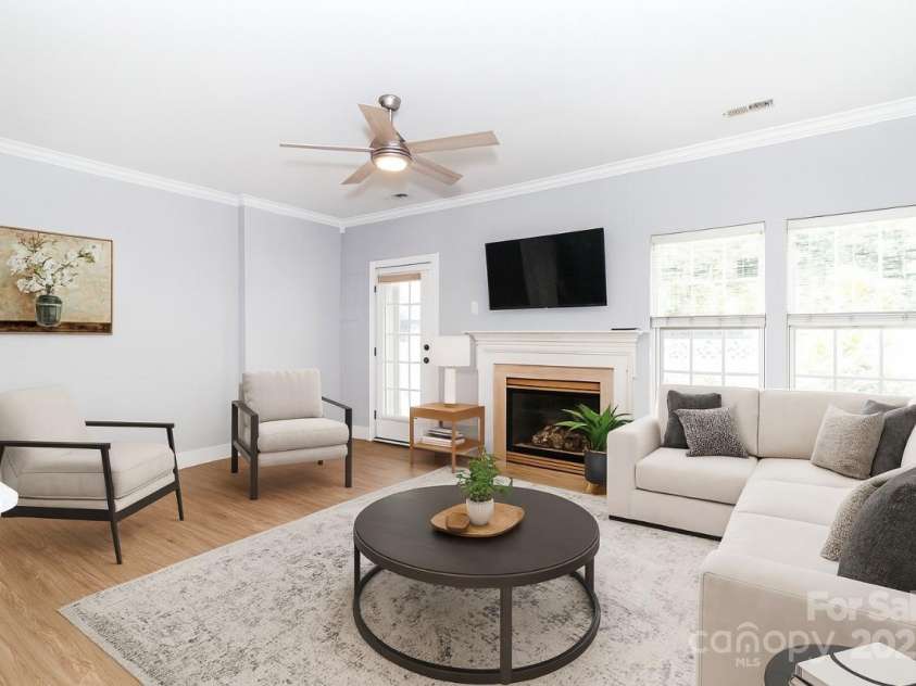 6017 Creft Circle, Indian Trail, NC 28079.  MLS# CAR4275234, YatesRealty ID 27833. 