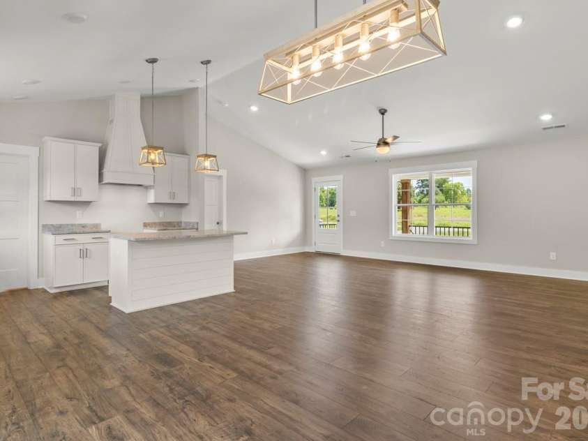 725 Alf Hoover Road, Lincolnton, NC 28092.  MLS# CAR4388411, YatesRealty ID 27833. 