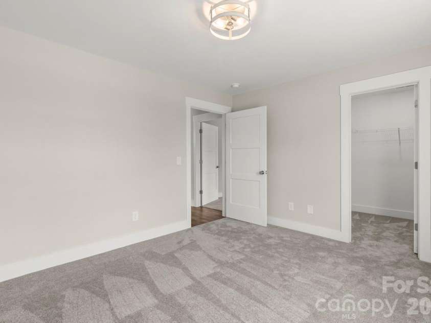 725 Alf Hoover Road, Lincolnton, NC 28092.  MLS# CAR4388411, YatesRealty ID 27833. 