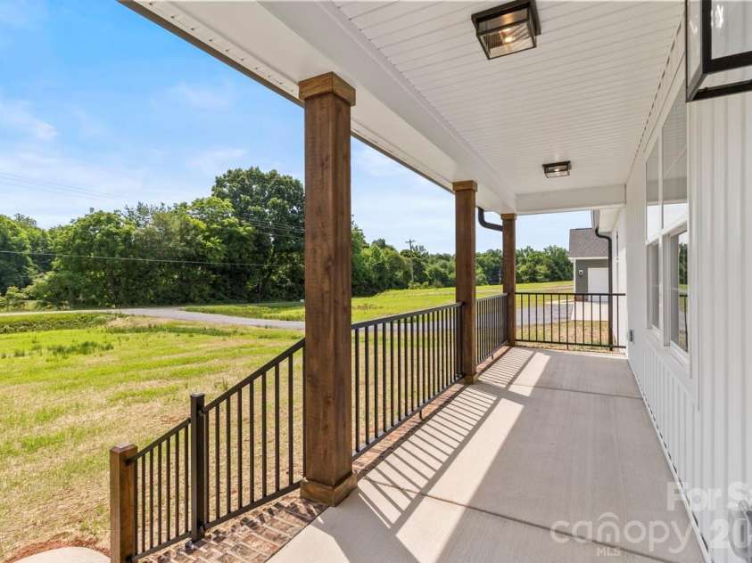 725 Alf Hoover Road, Lincolnton, NC 28092.  MLS# CAR4388411, YatesRealty ID 27833. 