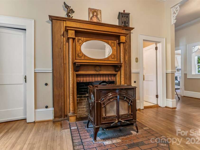 1282 Highway 27 Highway, Lincolnton, NC 28092.  MLS# CAR4266713, YatesRealty ID 27834. 