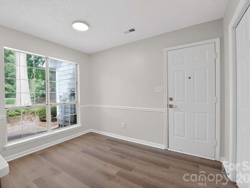 1545 Bear Mountain Road, Charlotte, NC 28214.  MLS# CAR4387741, YatesRealty ID 27834. 