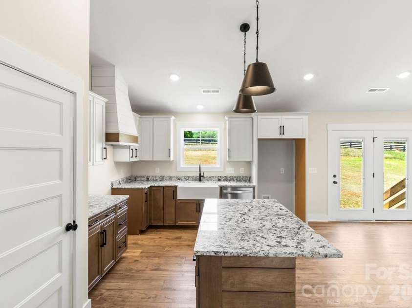 697 Alf Hoover Road, Lincolnton, NC 28092.  MLS# CAR4388427, YatesRealty ID 27835. 