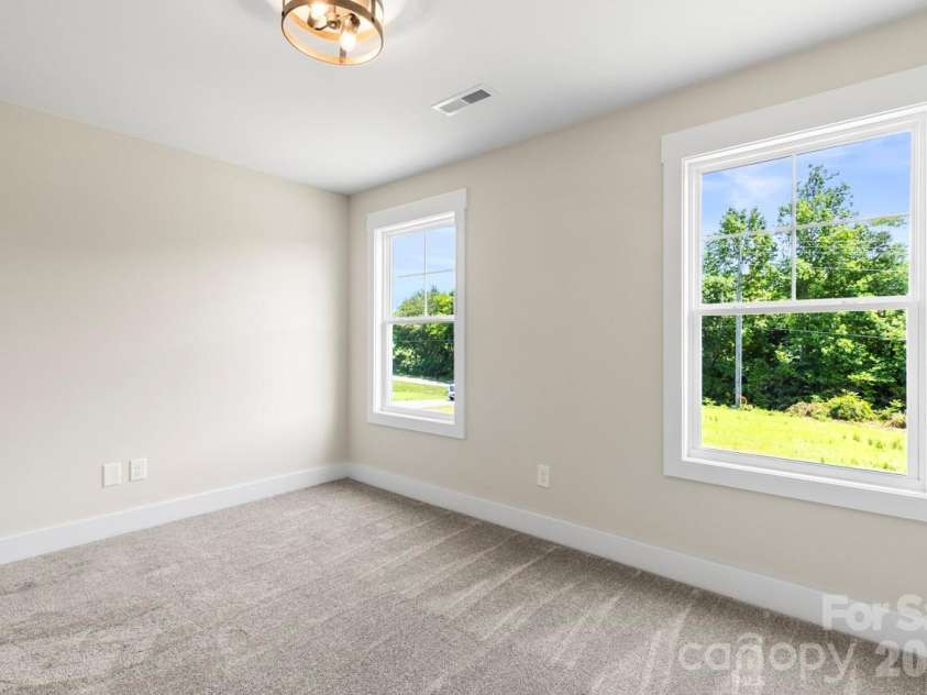 697 Alf Hoover Road, Lincolnton, NC 28092.  MLS# CAR4388427, YatesRealty ID 27835. 