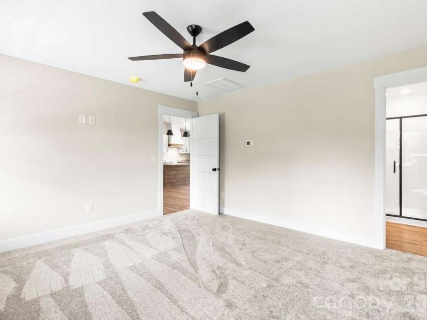 697 Alf Hoover Road, Lincolnton, NC 28092.  MLS# CAR4388427, YatesRealty ID 27835. 