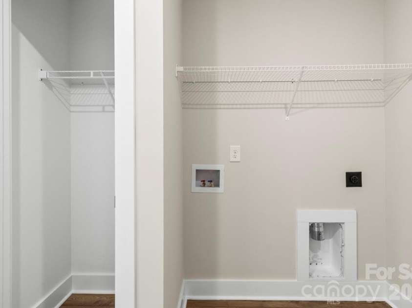 697 Alf Hoover Road, Lincolnton, NC 28092.  MLS# CAR4388427, YatesRealty ID 27835. 