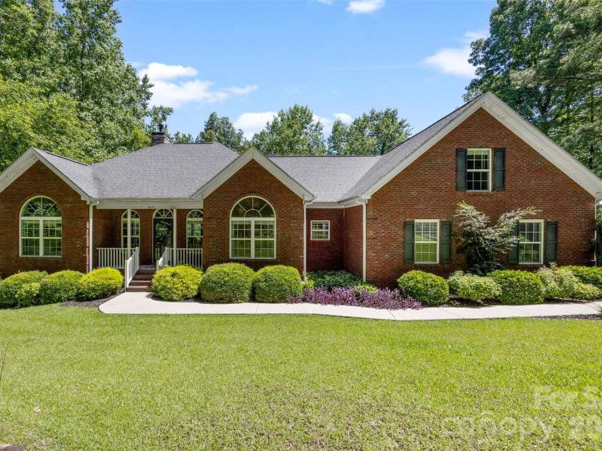 4073 MCconnells Highway, Rock Hill, SC 29732.  MLS# CAR4389490, YatesRealty ID 27836. 