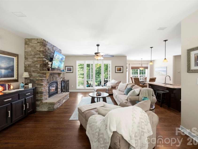 4073 MCconnells Highway, Rock Hill, SC 29732.  MLS# CAR4389490, YatesRealty ID 27836. 