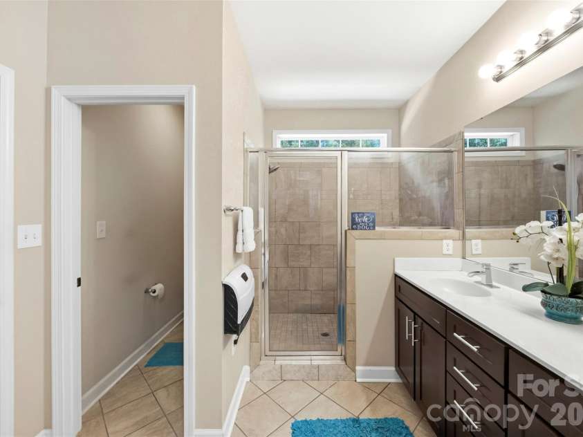4073 MCconnells Highway, Rock Hill, SC 29732.  MLS# CAR4389490, YatesRealty ID 27836. 