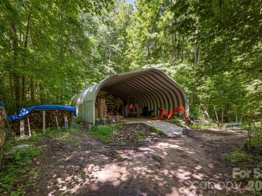 4073 MCconnells Highway, Rock Hill, SC 29732.  MLS# CAR4389490, YatesRealty ID 27836. 