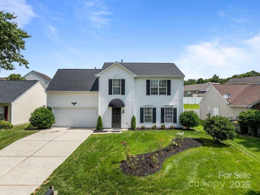 1901 Summit Ridge Lane, Kannapolis, NC 28083.  MLS# CAR4271405, YatesRealty ID 27838. 