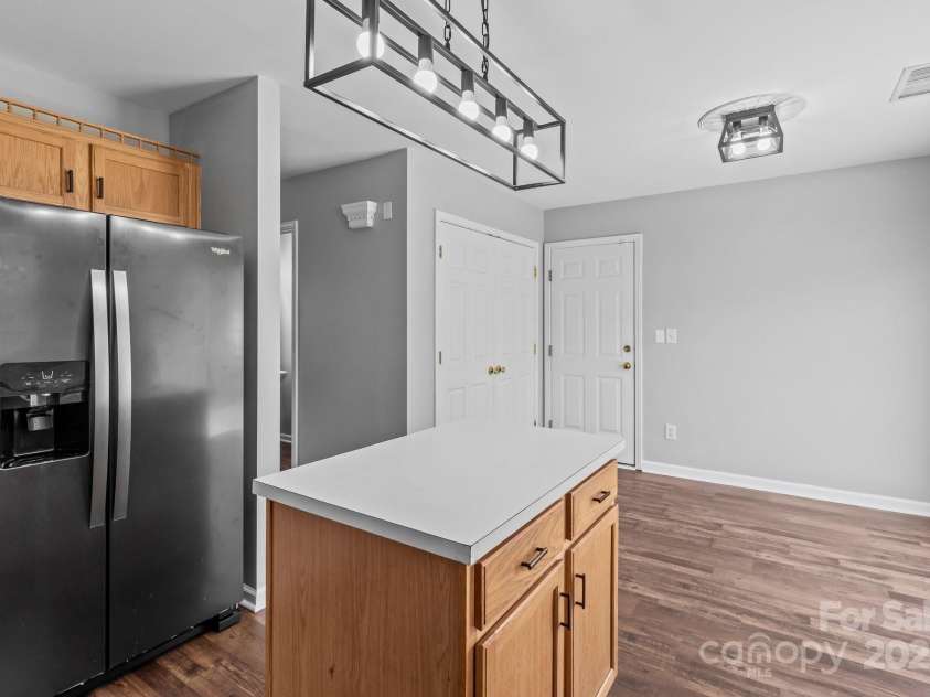 1901 Summit Ridge Lane, Kannapolis, NC 28083.  MLS# CAR4271405, YatesRealty ID 27838. 