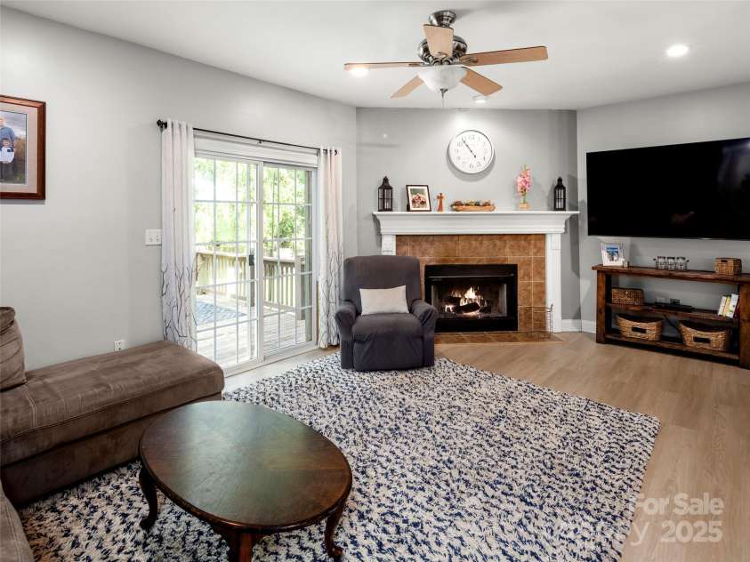 60 Jericho Ridge Road, Fletcher, NC 28732.  MLS# CAR4276950, YatesRealty ID 27839. 