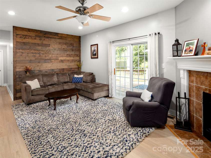 60 Jericho Ridge Road, Fletcher, NC 28732.  MLS# CAR4276950, YatesRealty ID 27839. 
