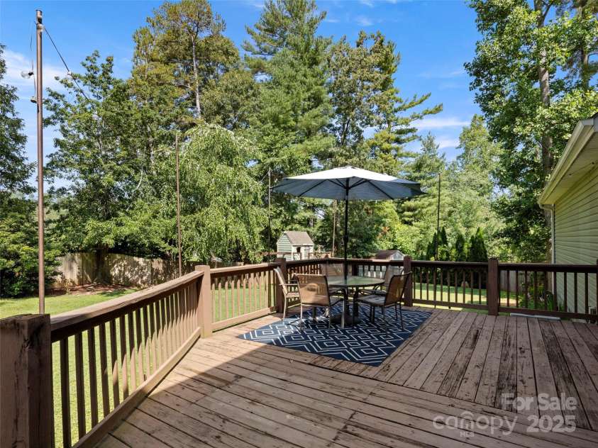 60 Jericho Ridge Road, Fletcher, NC 28732.  MLS# CAR4276950, YatesRealty ID 27839. 