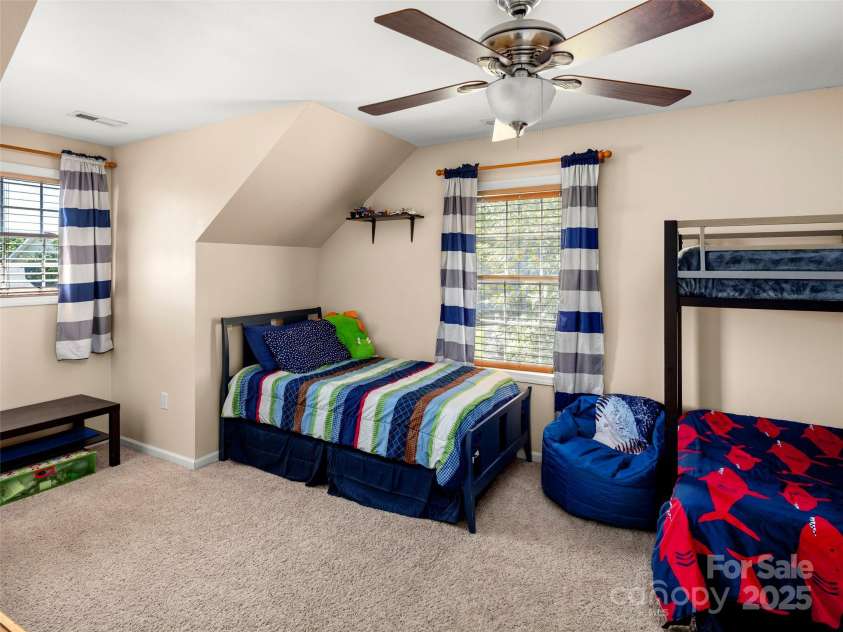 60 Jericho Ridge Road, Fletcher, NC 28732.  MLS# CAR4276950, YatesRealty ID 27839. 