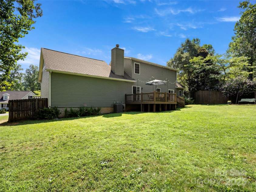60 Jericho Ridge Road, Fletcher, NC 28732.  MLS# CAR4276950, YatesRealty ID 27839. 