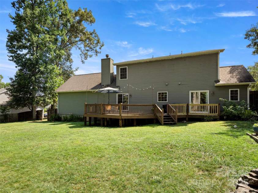 60 Jericho Ridge Road, Fletcher, NC 28732.  MLS# CAR4276950, YatesRealty ID 27839. 