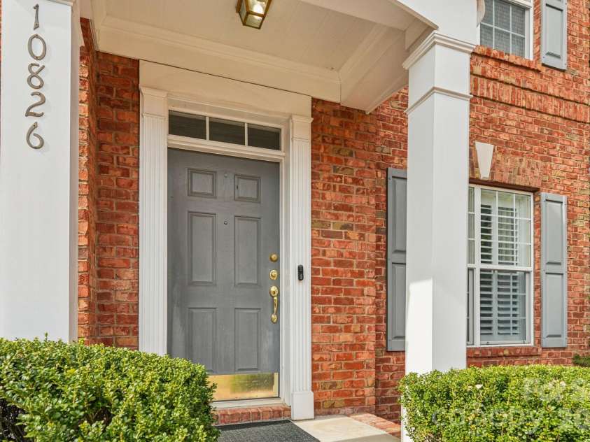 10826 Rogalla Drive, Charlotte, NC 28277.  MLS# CAR4349718, YatesRealty ID 2784. 