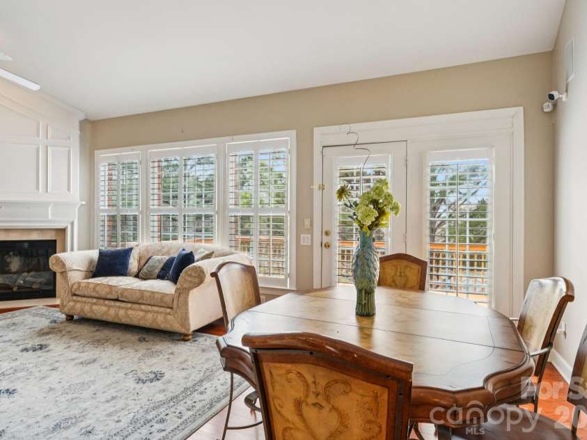 10826 Rogalla Drive, Charlotte, NC 28277.  MLS# CAR4349718, YatesRealty ID 2784. 