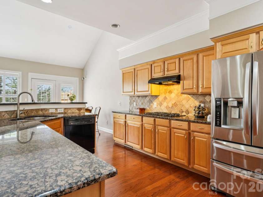 10826 Rogalla Drive, Charlotte, NC 28277.  MLS# CAR4349718, YatesRealty ID 2784. 