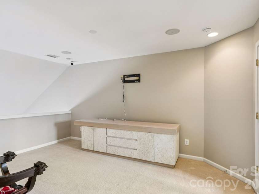 10826 Rogalla Drive, Charlotte, NC 28277.  MLS# CAR4349718, YatesRealty ID 2784. 