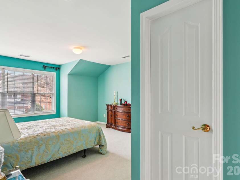 10826 Rogalla Drive, Charlotte, NC 28277.  MLS# CAR4349718, YatesRealty ID 2784. 