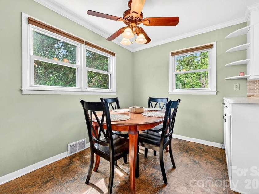 204 Oak Grove Road, East Flat Rock, NC 28726.  MLS# CAR4378681, YatesRealty ID 27840. 