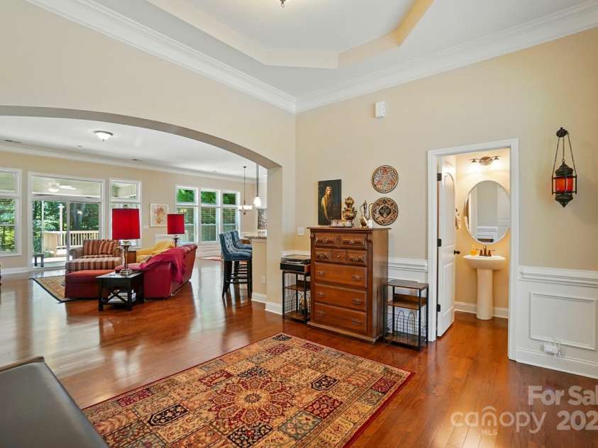 9330 Carneros Creek Road, Charlotte, NC 28214.  MLS# CAR4270706, YatesRealty ID 27842. 